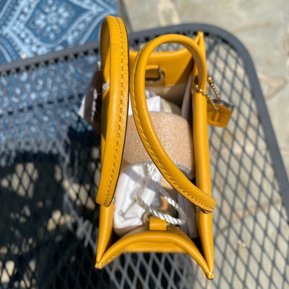 NWT Coach Mini Cashin Tote Bag (Buttercup Yellow) - Picture 5 of 5
